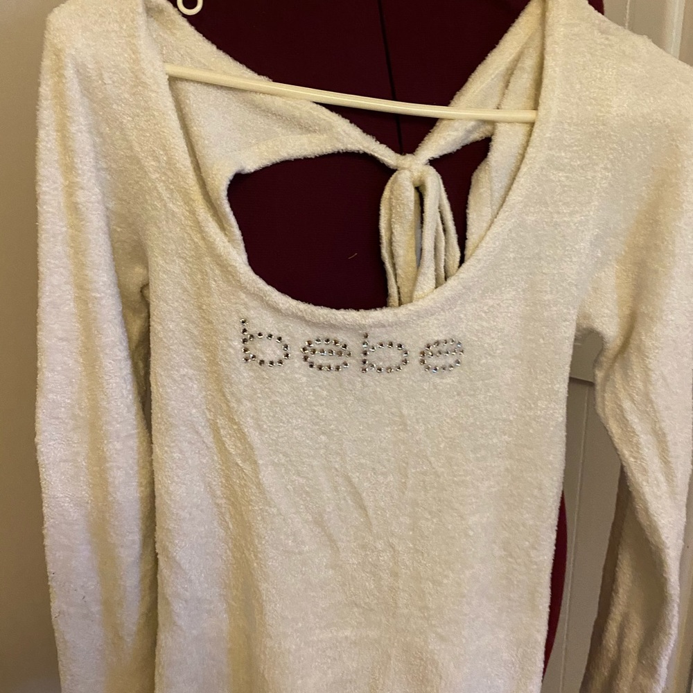 Bebe size medium sweater
